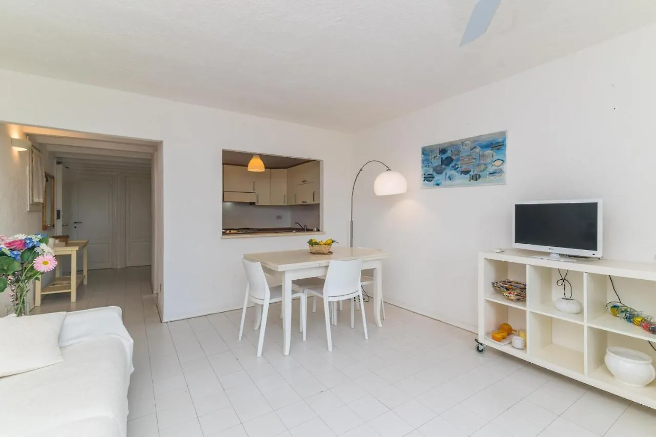 Piazzetta Casa Paola 200M From The Sea - Happy Rentals Porto San Paolo